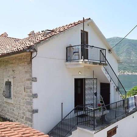 Mansarda Apartment Котор Екстериор снимка