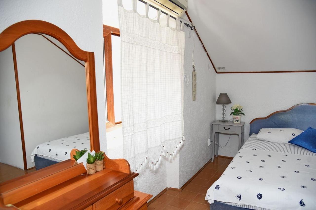 Mansarda Apartment Котор Екстериор снимка