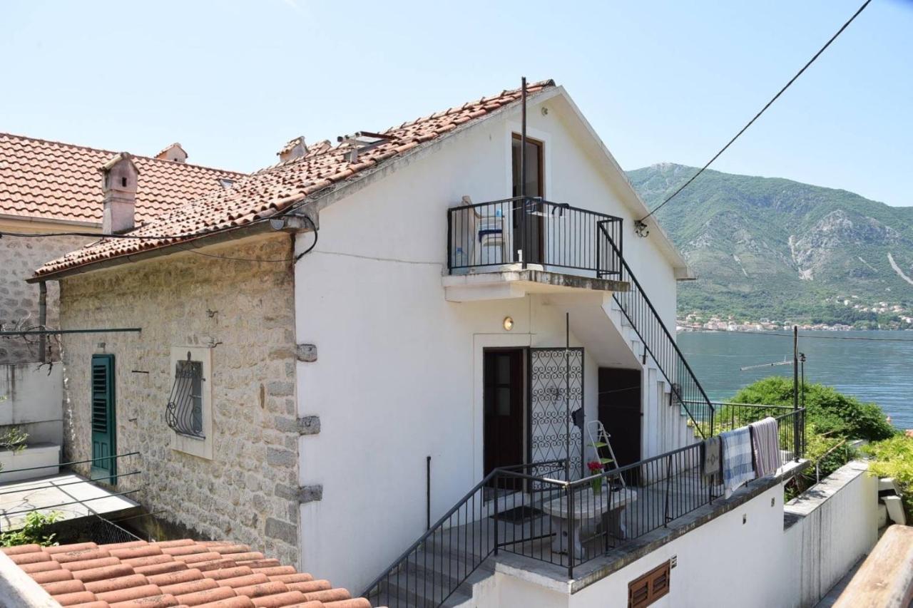 Mansarda Apartment Котор Екстериор снимка